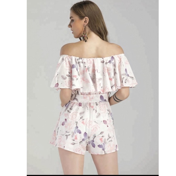 🆕 Off-Shoulder Printed Floral Romper - Picture 3 of 5